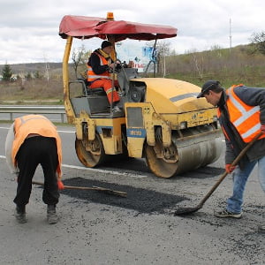 Стоимость ямочного ремонта асфальта СПб